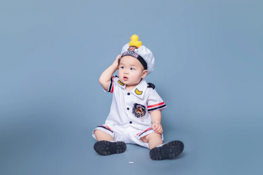 巴音郭楞宝宝老摇头怎么回事 巴音郭楞宝宝老摇头怎么回事